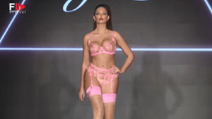 HONEY BIRDETTE Paraiso Underwear 2021 Miami - Swimwear & Underwear. So many models showing their hot sexy bodies people will get whiplash! 